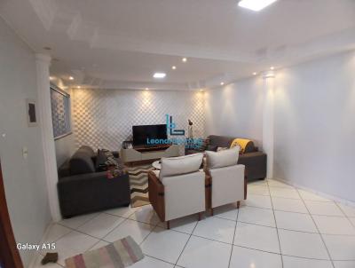 Casa para Venda, em Braslia, bairro Taguatinga Norte (Taguatinga), 3 dormitrios, 3 banheiros, 1 sute, 3 vagas