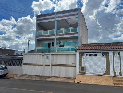 Sobrado para Venda, em Bras�lia, bairro Samambaia Norte (Samambaia), 4 dormit�rios, 3 banheiros, 1 su�te, 2 vagas